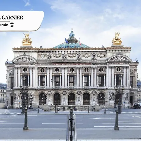 256 Rosiers - Superb In Paris. Parigi